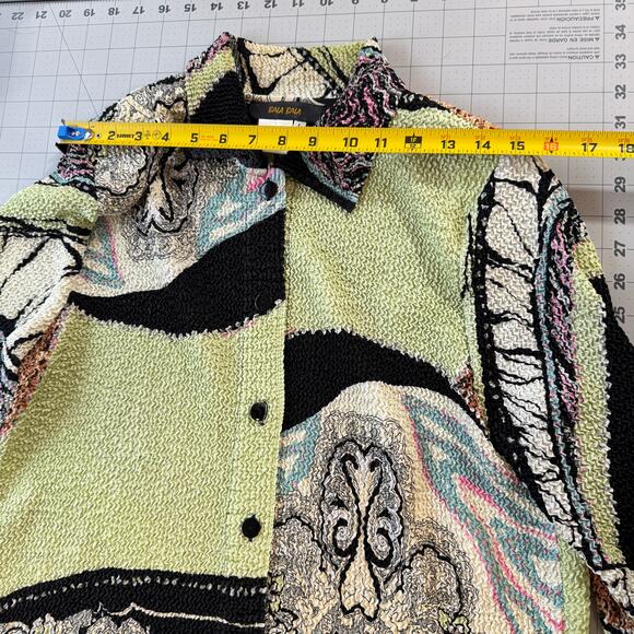 Y2K Crinkle Texture: Bala Bala Abstract Popcorn Knit Jacket (Size Large) - Picture 8 of 13